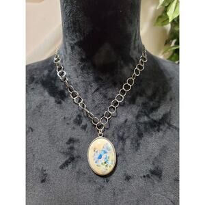 Women's Vintage Antique Hematite Chain Blue Floral Style Cameo Necklace